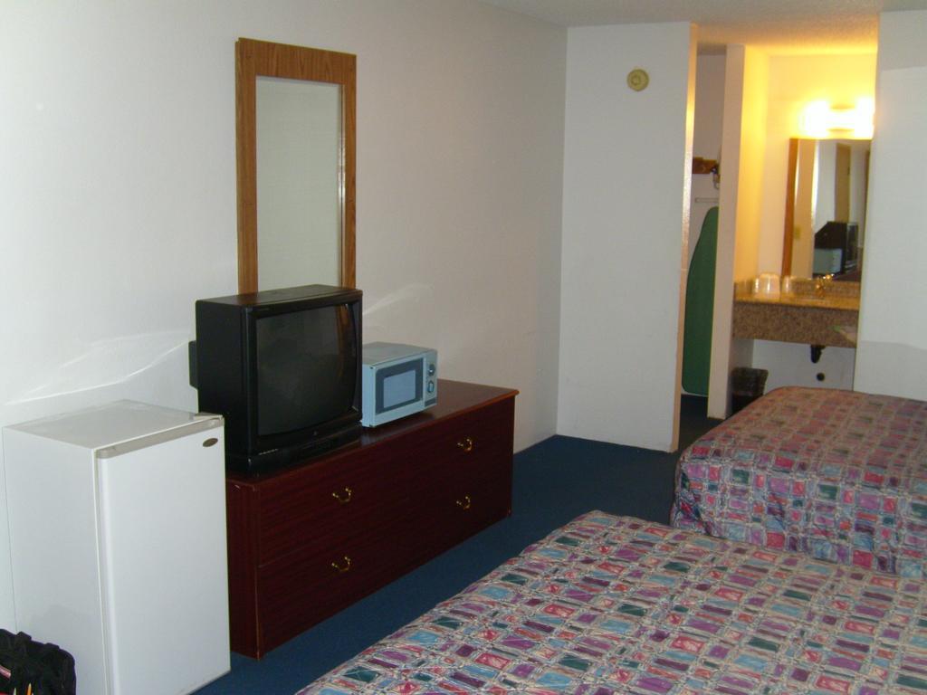 Stagecoach Inn Motel Molalla Szoba fotó
